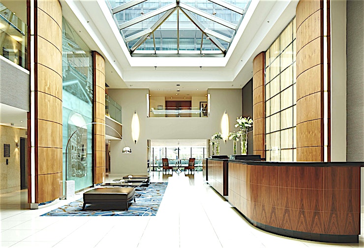 Rosewood Room **Refresh, rebalance and experience the benefits of brilliant travel at London Marriott Hotel Canary Wharf.**
Ideally situated on the waterfront, just moments from East London's most celebrated at