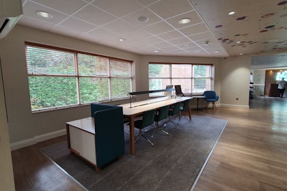 Knighton Suite 8