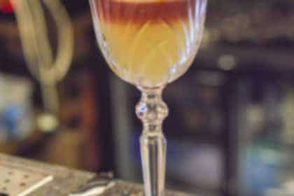 Cocktail Bar 21