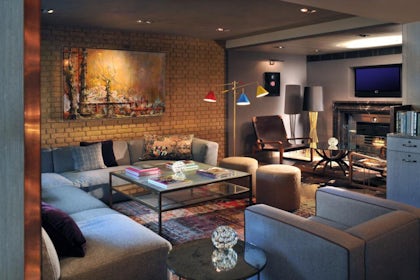 The Bar 4