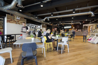 Knowledge - Canterbury Court 3