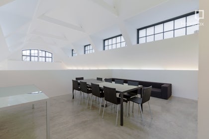 Studio 1 1
